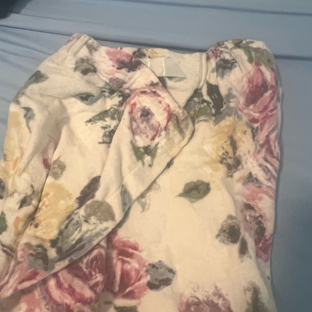 Lauren Conrad Towel Wrap - Picture 2 of 3